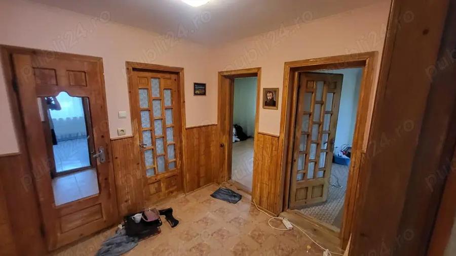 Vand apartament 2 camere decomandat - 9
