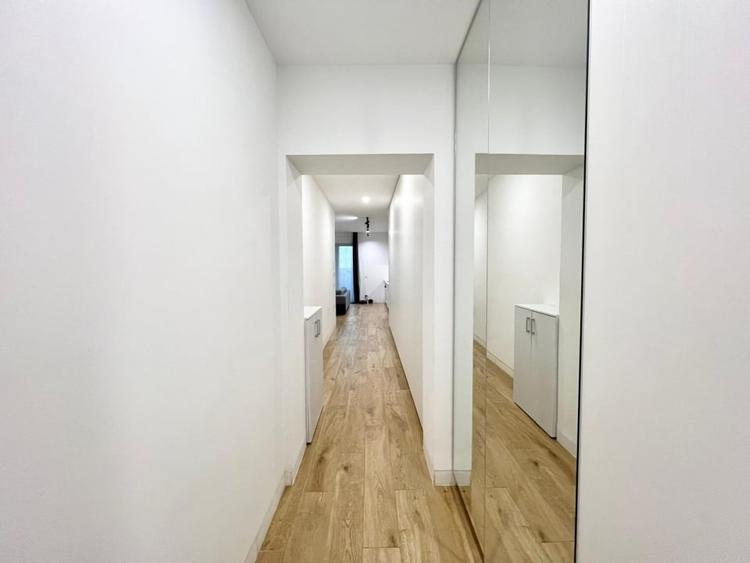 Apartament cu 3 camere, mobilat în Dacia
