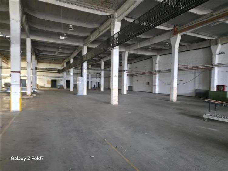 Spațiu industrial, de 4,400 mp, în Central