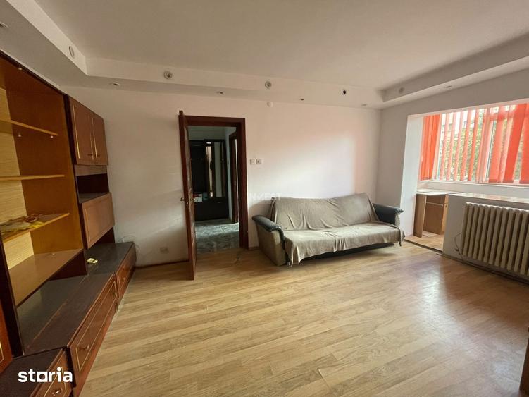 Apartament cu 2 camere semidecomandat în Tătărași