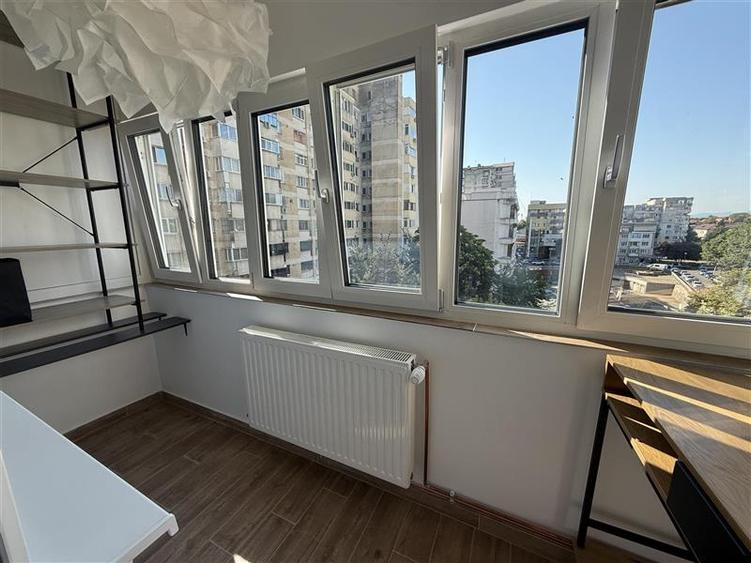 Apartament cu 3 camere decomandat în Ultracentral