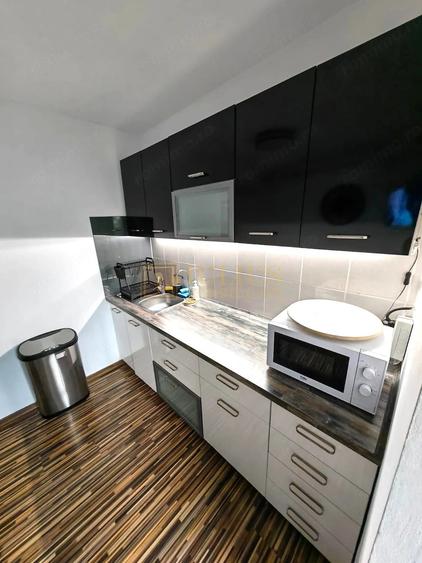 Apartament cu 3 camere decomandat în Lunei