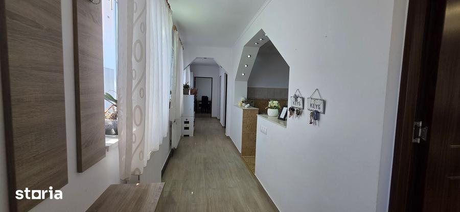 Casă cu 3 camere cu Teren 224 Mp în Central