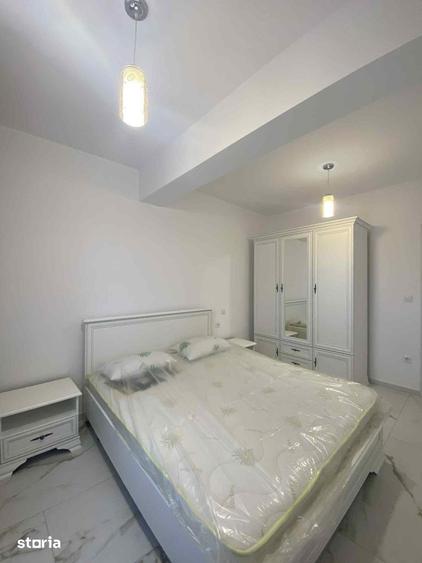 Apartament cu 3 camere semidecomandat în Carpați 2