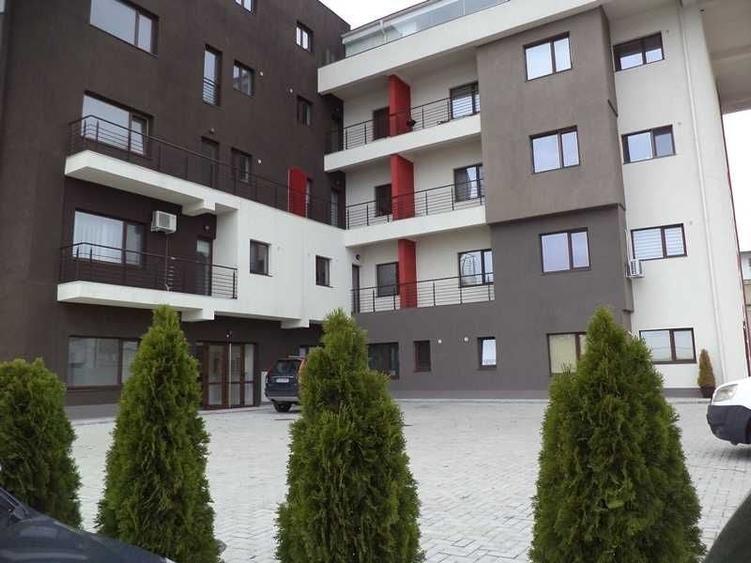 Apartament cu 2 camere semidecomandat în Liteni