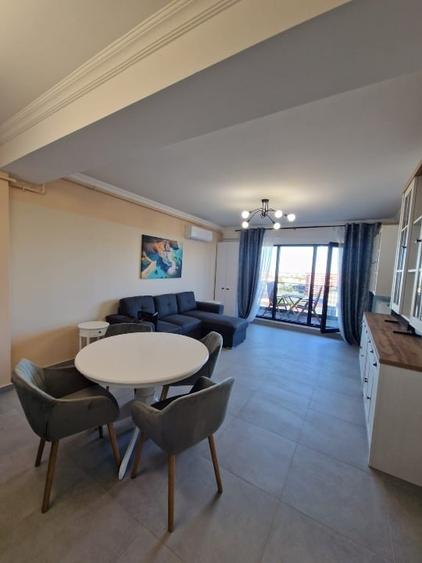 Apartament cu 3 camere decomandat, mobilat în Energia