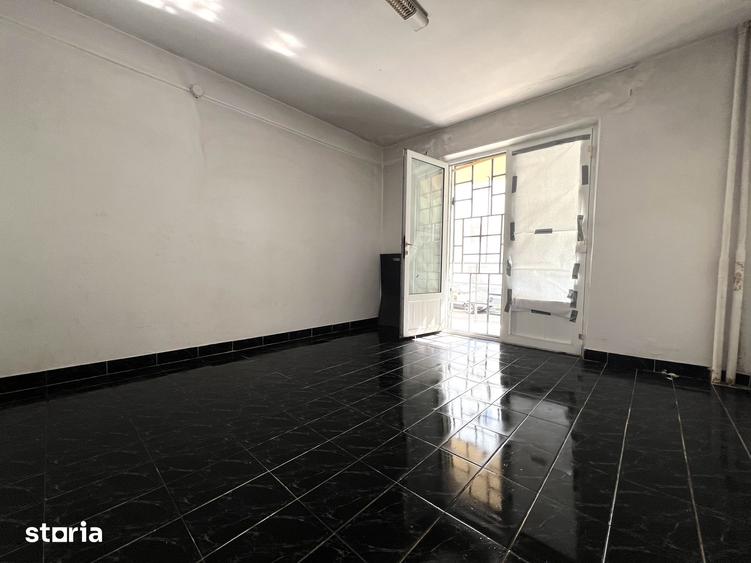 Spațiu comercial, de 40 mp, în Central