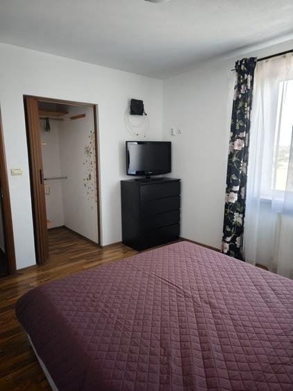 Apartament cu 2 camere decomandat în Spitalului