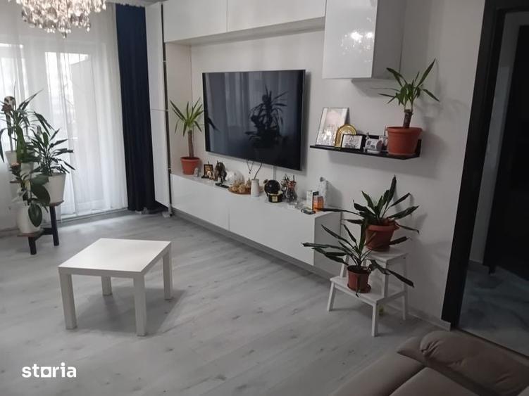 Inchiriez apartament 2 camere - 1