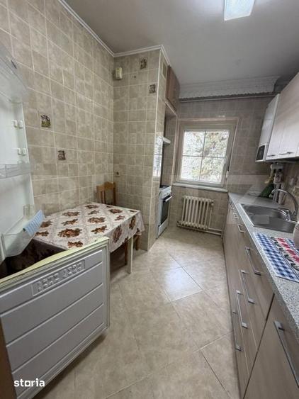 Apartament cu 3 camere decomandat în Obcini