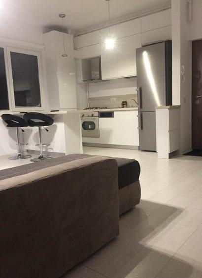 Apartament cu 3 camere decomandat, mobilat în Domenii