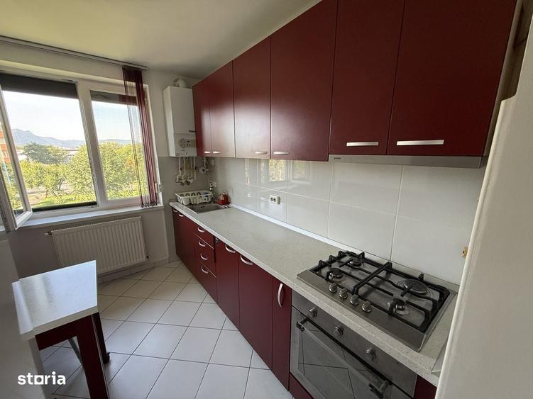 Apartament cu 2 camere decomandat în Triaj
