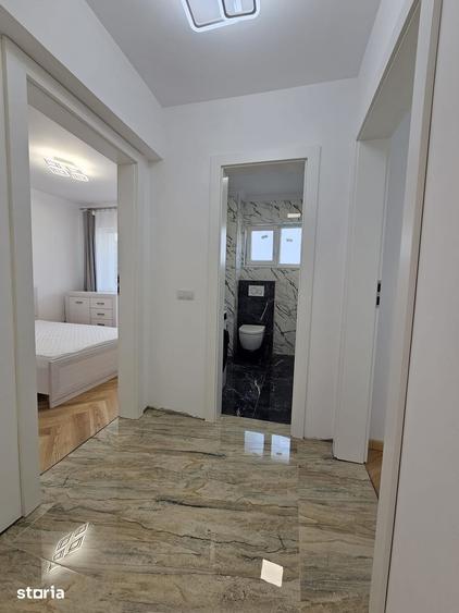 Apartament cu 3 camere decomandat în Dâmbul Rotund
