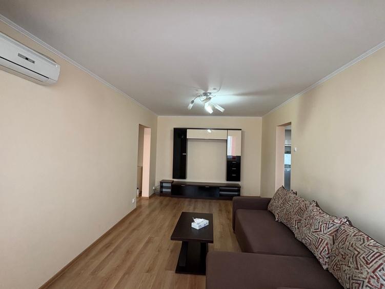 Apartament cu 2 camere decomandat în Iancului