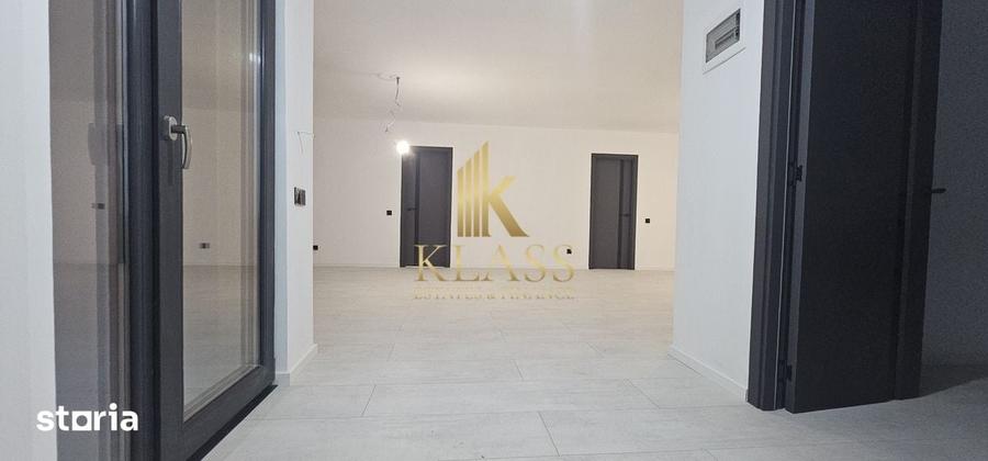 Casă cu 4 camere cu Teren 300 Mp în Tineretului