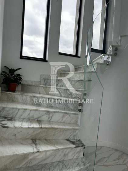 Casă individuală cu 5 camere cu Canalizare în Nufărul