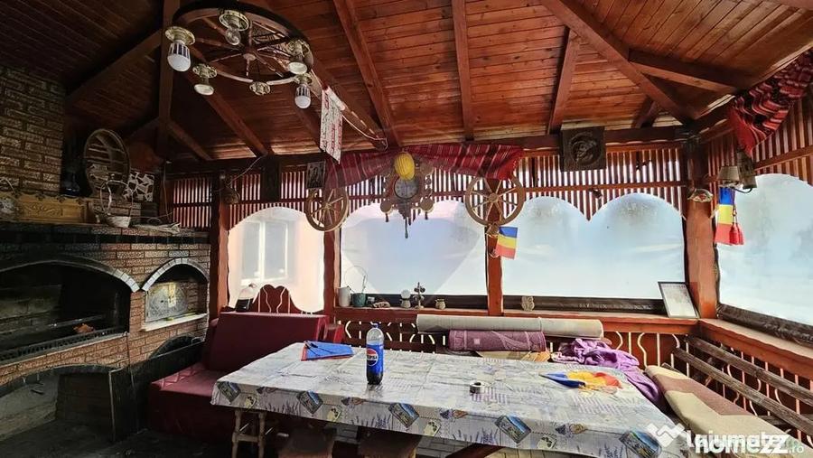 Casă cu 6 camere cu Teren 1000 Mp în Sfântu Ilie