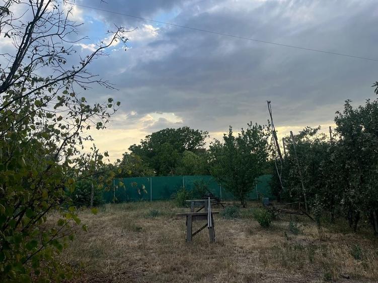 Teren de 500 mp, în Leș