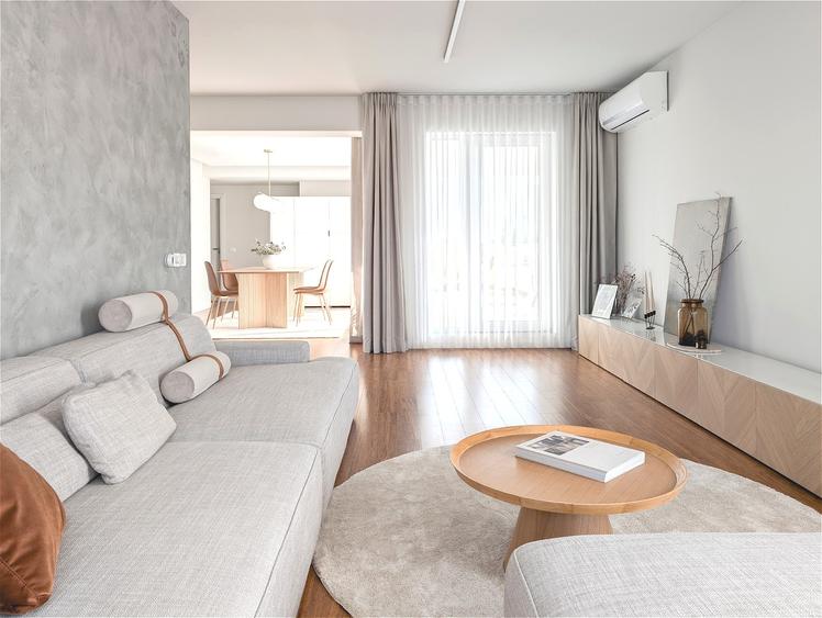 Apartament cu 3 camere decomandat, mobilat în Pipera