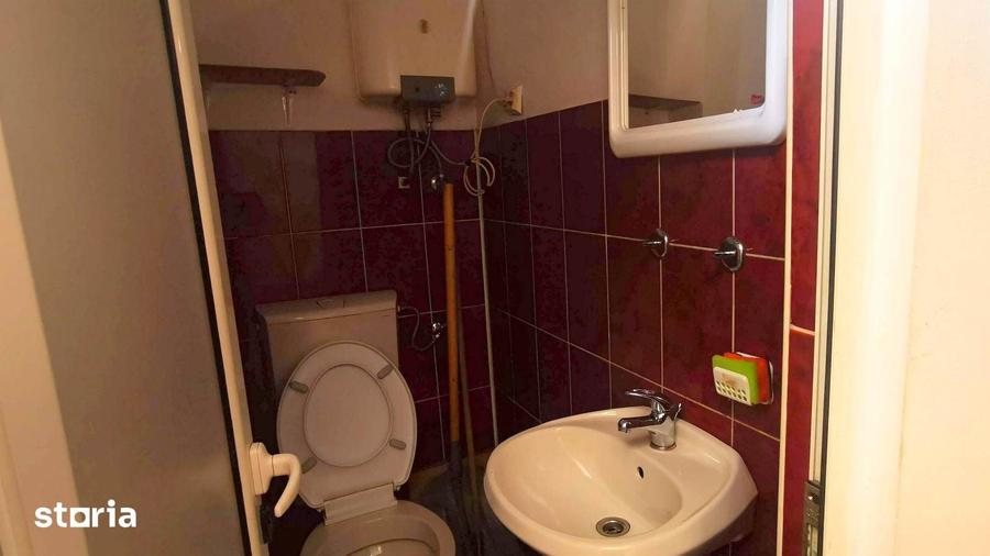 Spațiu comercial, de 92 mp, în Central