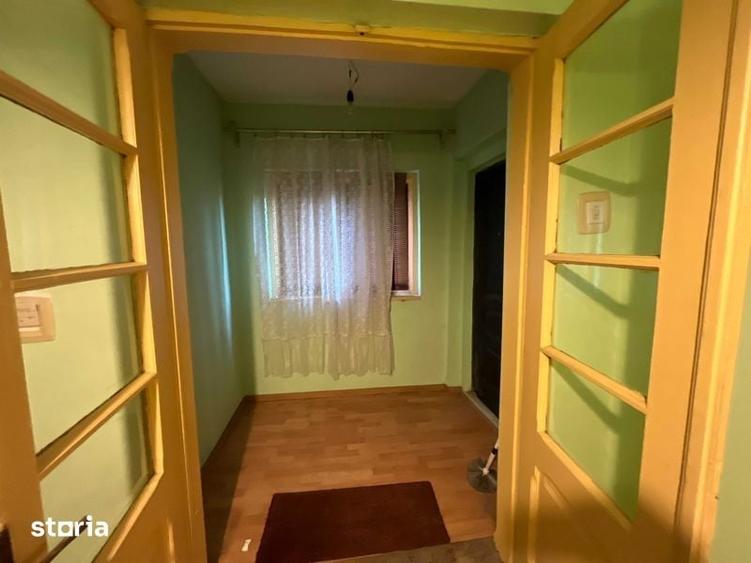 Casă cu 4 camere cu Teren 120 Mp în Central