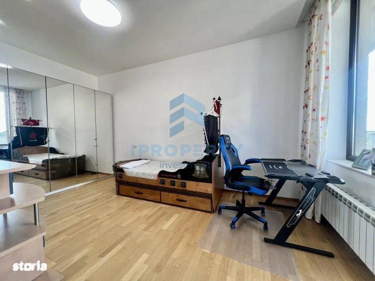 Apartament cu 5 camere în Central