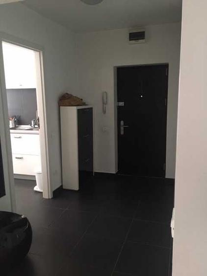 Apartament cu 2 camere semidecomandat în Știrbei Vodă