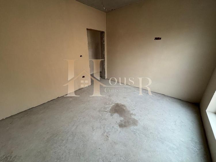 Apartament cu 2 camere semidecomandat în Girocului