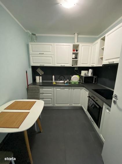 Apartament cu 3 camere în Mărăști