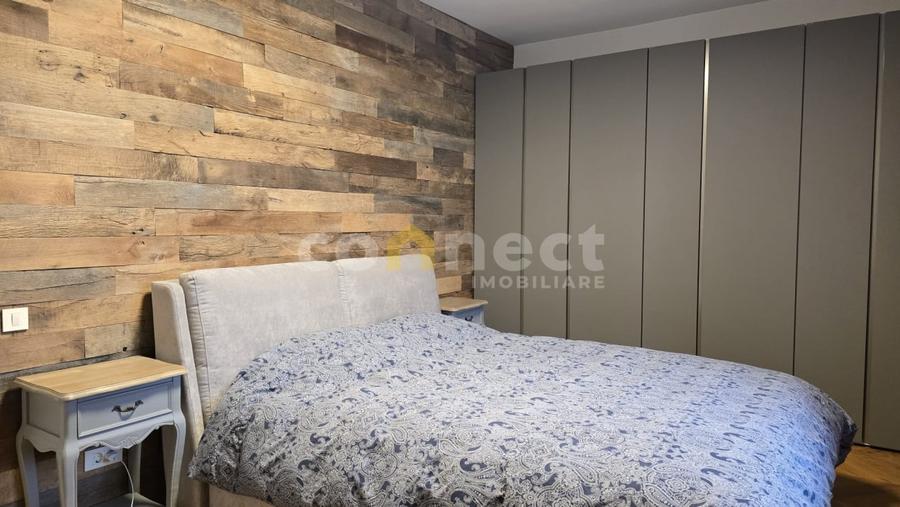 Apartament de închiriat | 4 camere, 2 băi | Central, zona UMF - 11