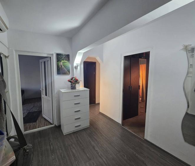 APARTAMENT 4 CAMERE DECOMANDAT 2/4 INELY - 5