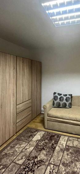 Garsonieră decomandată în Astra