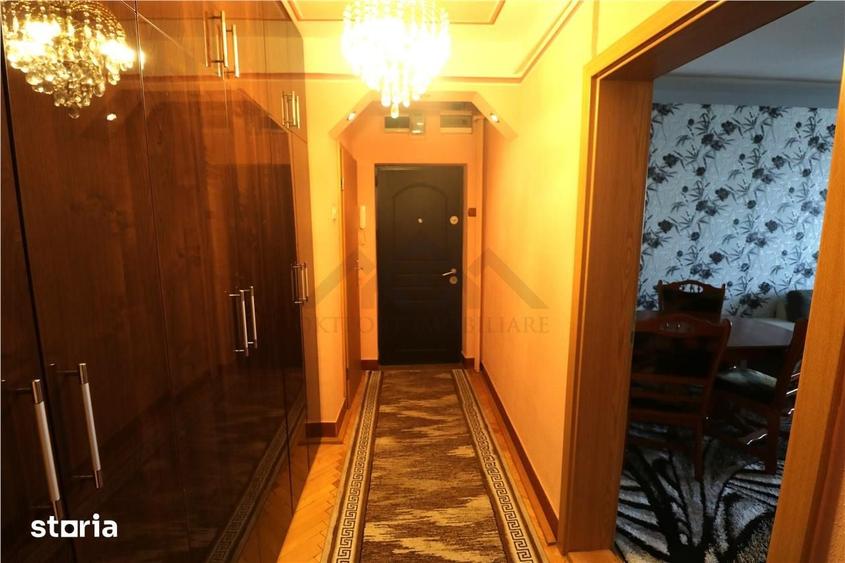 Apartament cu 2 camere decomandat în Mircea cel Bătrân