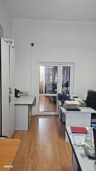 Spatiu comercial / birouri 34,53 mp Bd. Libertatii, Hunedoara - 1