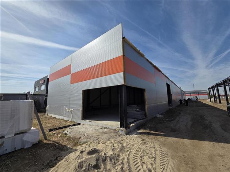 Spațiu industrial, de 520 mp, în Central