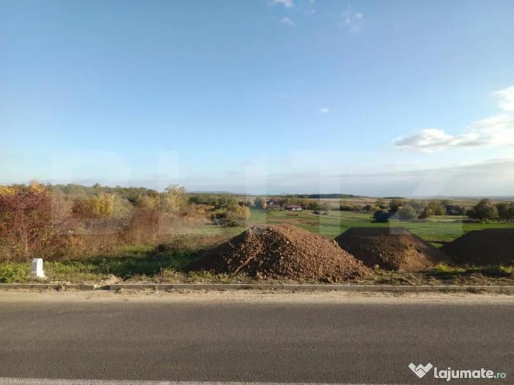 Teren de 1918 mp, în Ardud