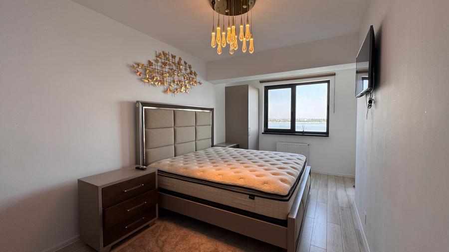 Apartament cu 3 camere decomandat în Lacul Morii