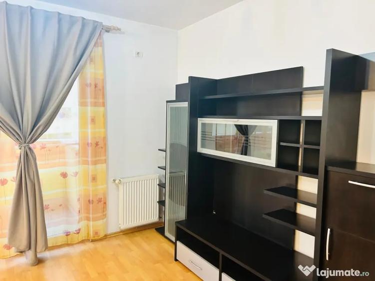 Apartament de inchiriat/vanzare 2 camere - 6