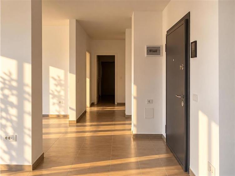 Apartament cu 2 camere circular în Tractorul