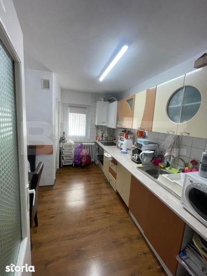 Apartament cu 4 camere, mobilat în Mărăști