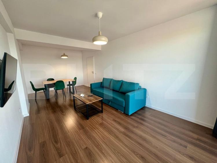 Apartament cu 2 camere decomandat, mobilat în Calea București