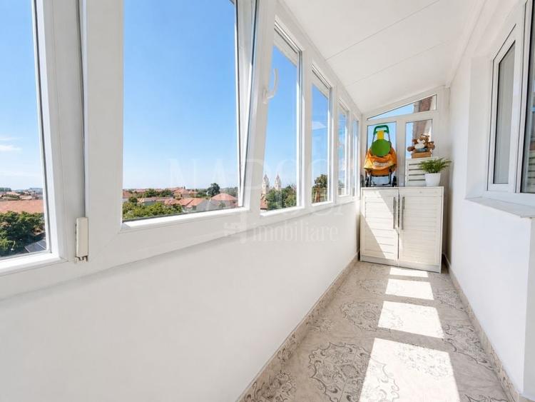 Apartament cu 4 camere decomandat în Iosia