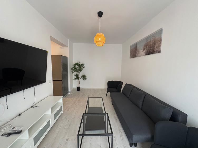 Apartament cu 2 camere decomandat în Militari