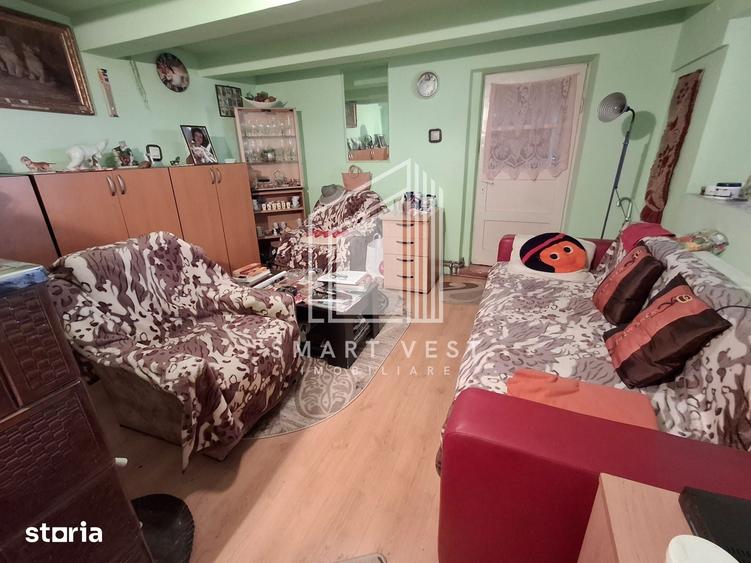 Casă cu 3 camere cu Teren 1200 Mp în Lazuri