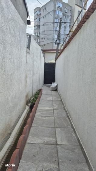 Casă cu 3 camere cu Teren 109 Mp în Tomis III
