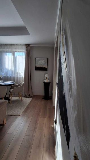 Casă cu 4 camere cu Teren 385 Mp în Central