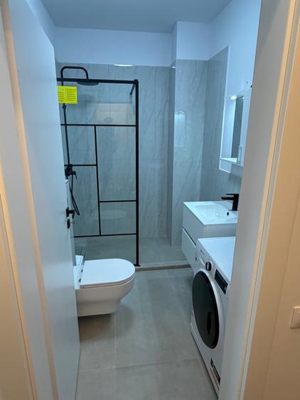 Apartament cu 2 camere decomandat în Florești