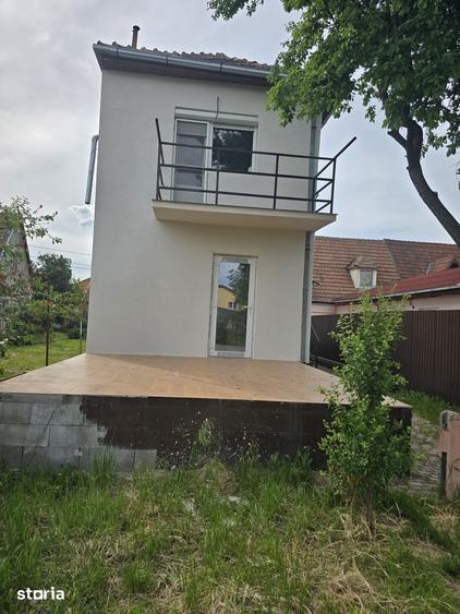 Apartament cu 3 camere în Burdea