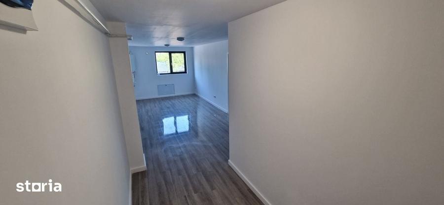 Apartament cu 3 camere în Calea București