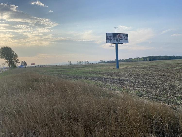 Teren Construcții intravilan de 29073 mp, în Exterior Nord